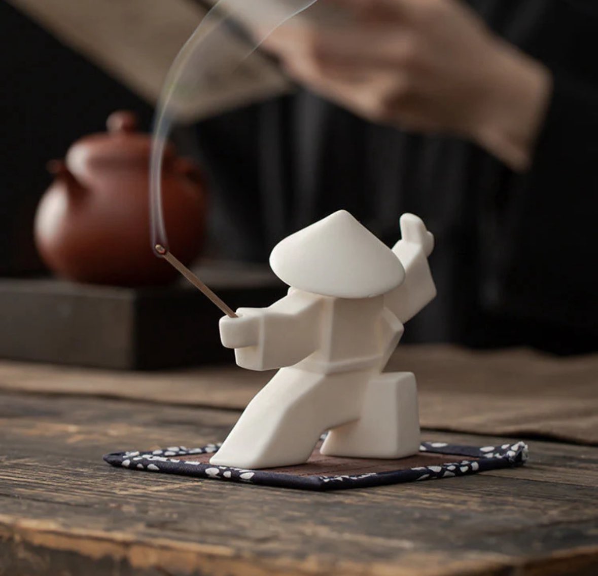 StarKnight tweet media