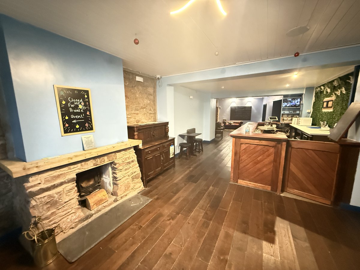 AuctionHouse Cumbria tweet media