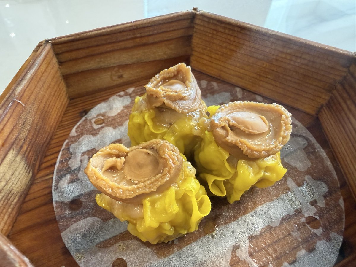 Andrew Higgins tweet media