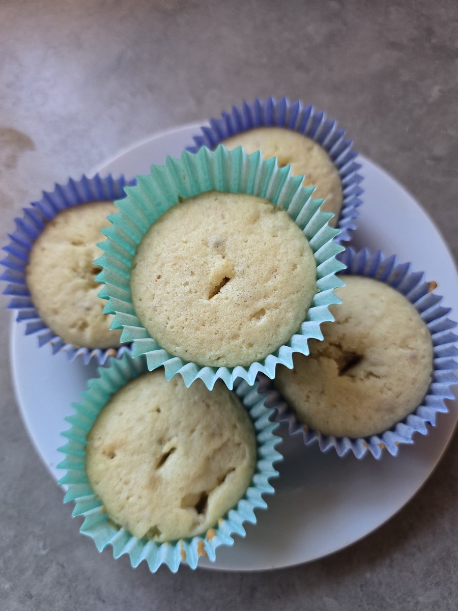 charlotte 🎶🎭 20/03!! tweet media