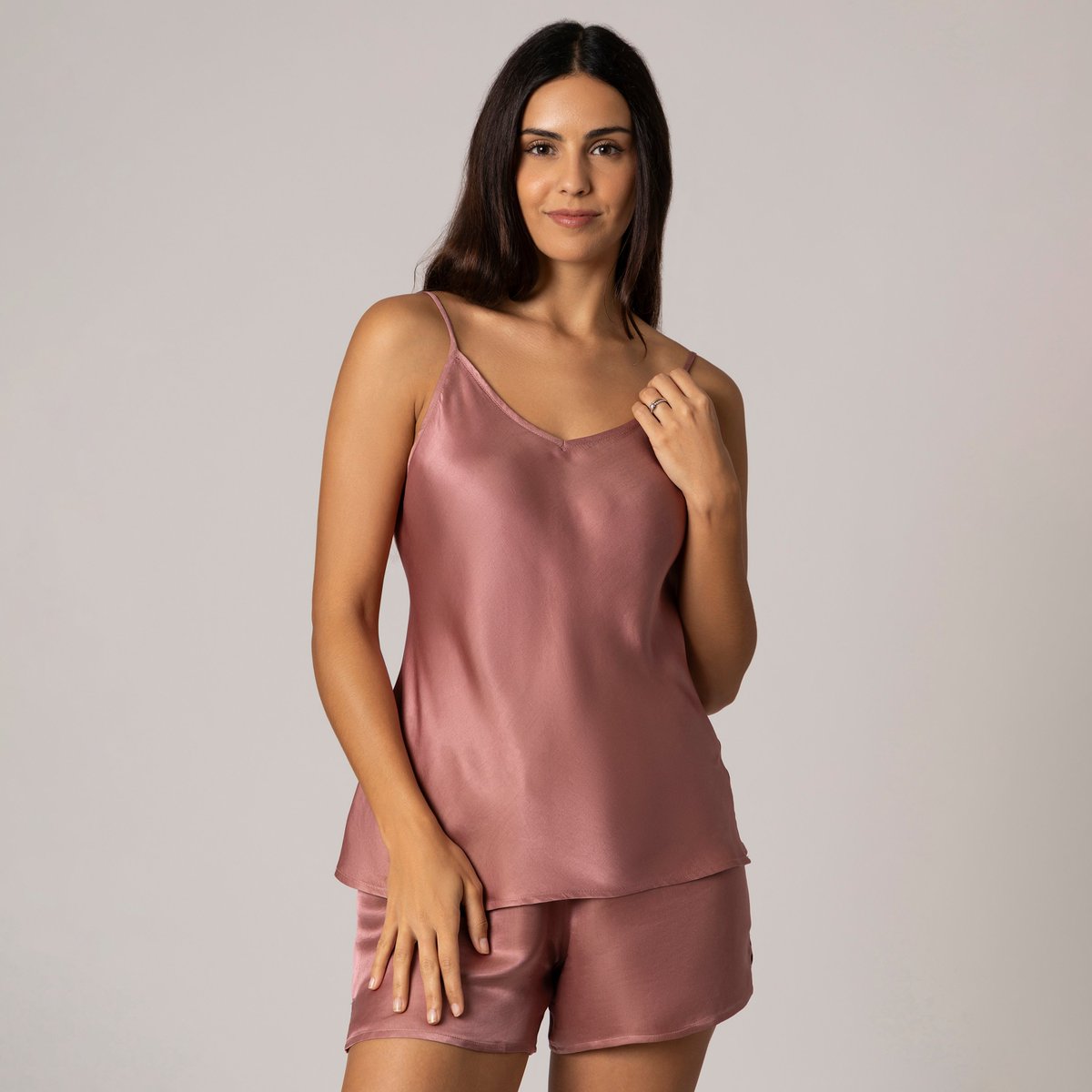 Luxury That Lasts

A silk cami &amp; boxer set isn’t just about the first night.
It’s about the 1,500+ nights after.

Our 27 momme mulberry silk sleepwear is made to last 3–5 years, with breathable comfort and gentle care for your skin.

The kind of luxury you wear again and again:
