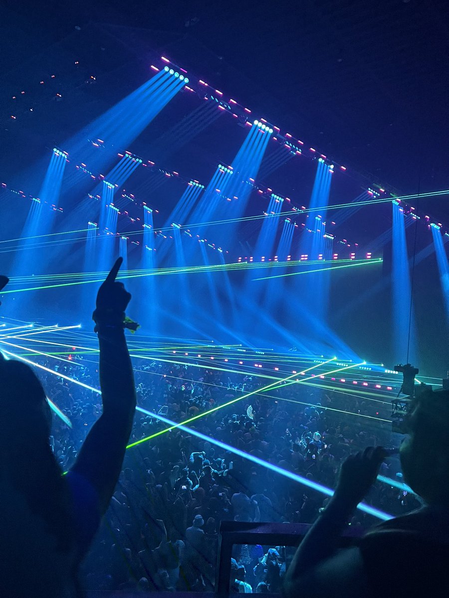 iseektofindwhatisimportant ✦ tweet media