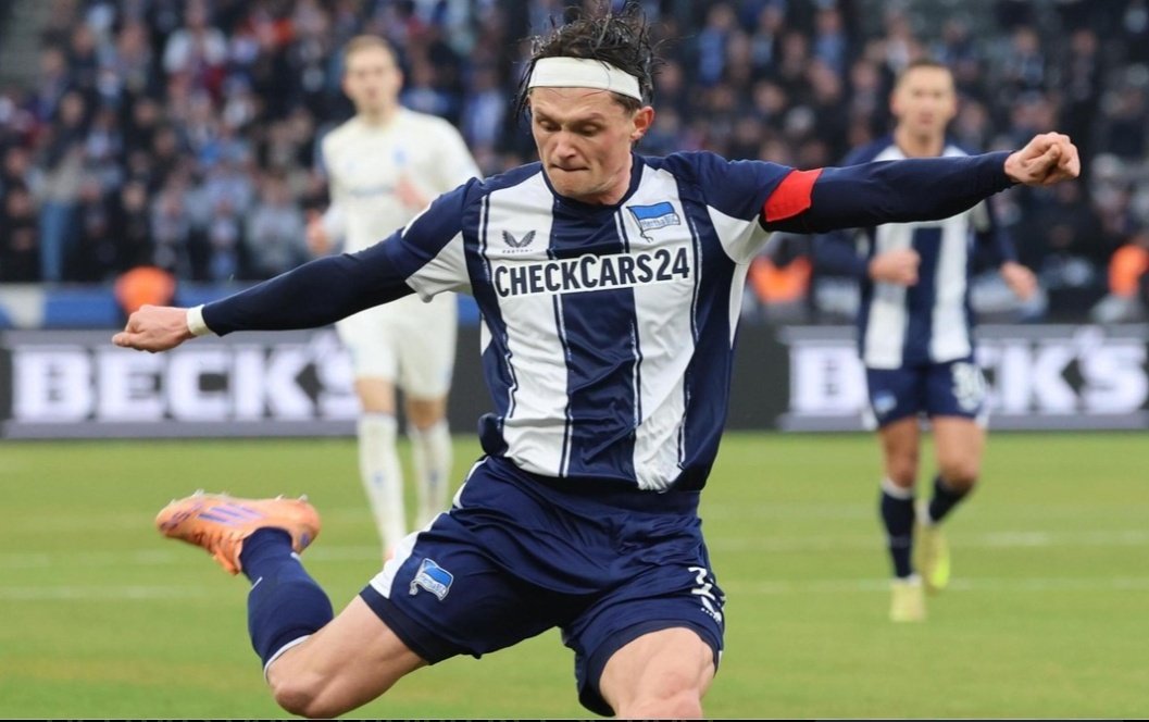 EchoBlauWeiss tweet media