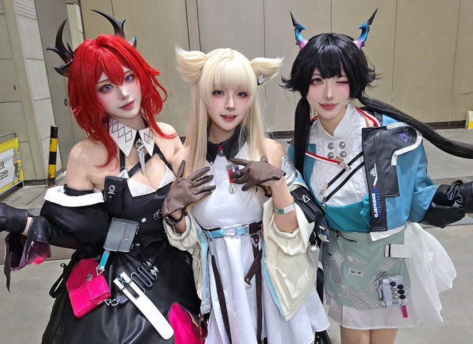 Twitterのコスプレ画像13