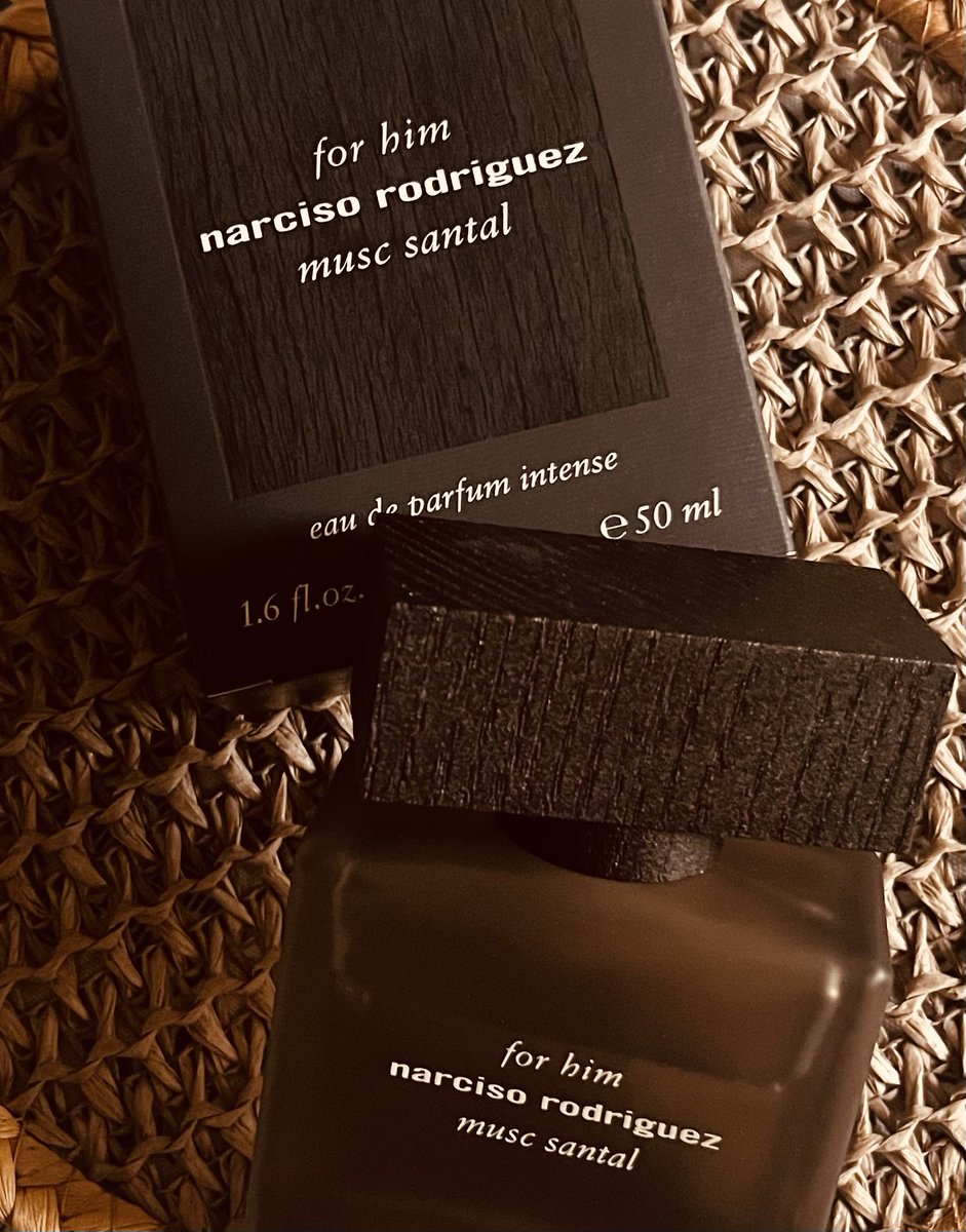 moradz2018's tweet photo. Test NARCISO RODRIGUEZ 
MUSC SANTAL 
FOR HIM 
EAU DE PARFUM INTENSE 

@Influenster @narcisorodriguez #influenster #produitoffert #narcisorodriguezparfums #test #BOISEE #parfumintense #cedre #boisdesantal https://t.co/u1sxluhHFM
