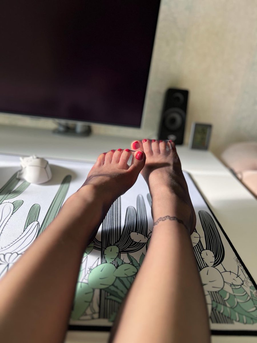 clara💋💫 tweet media
