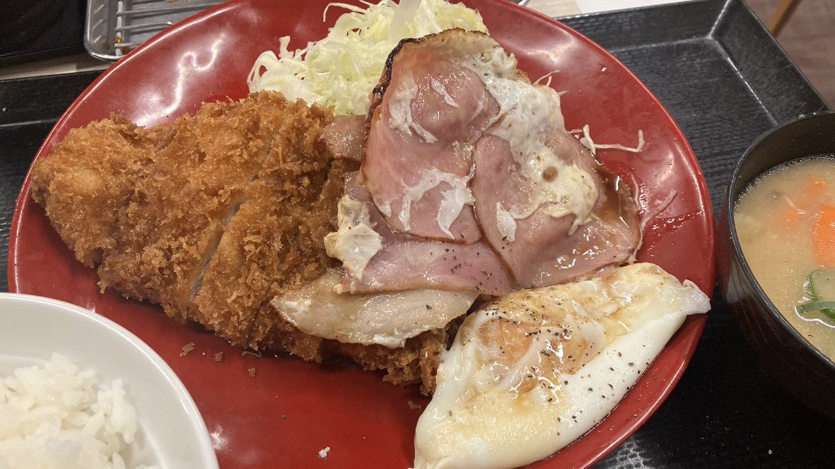 森のくまさん tweet media