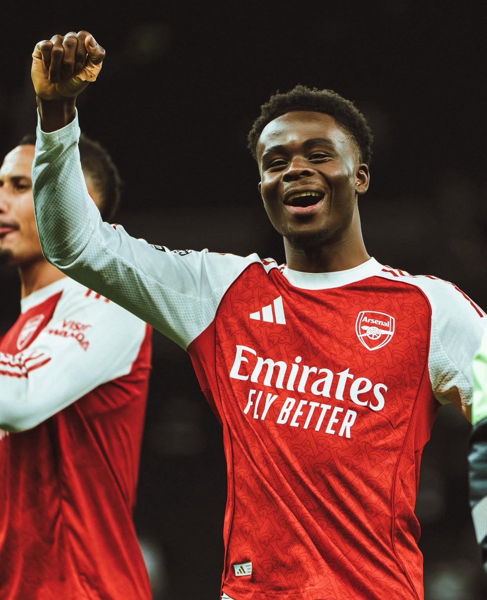 𝐁𝐔𝐊𝐀𝐘𝐎 𝐒𝐀𝐊𝐀 is the most overrated winger in world football and it’s not even close.

He has been called “Starboy” since 2018 when he was just 17. Fast-forward to today, he’s 24 and we’re still hearing, “his prime is coming.” How long are we supposed to wait?

Let’s call