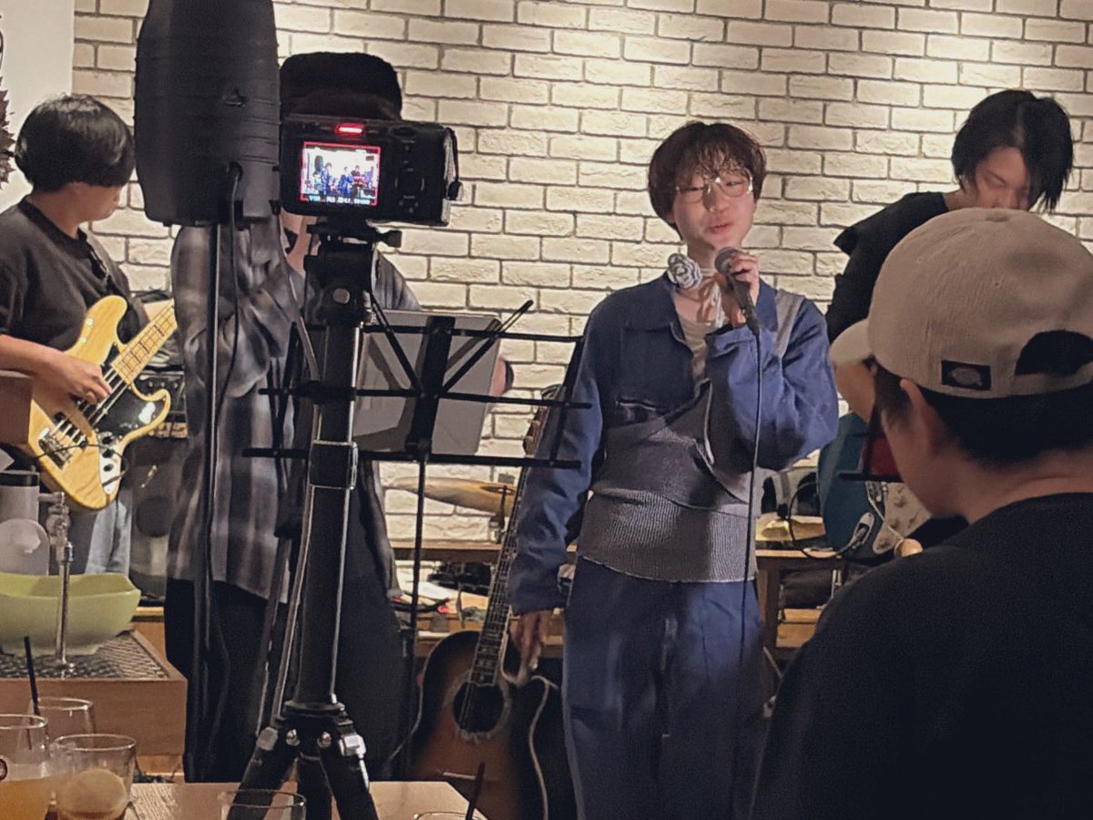 tori_piano's tweet photo. このあと19:20ごろ㍉ちゃん歌うよ🎙️💫
https://t.co/d3vPT4O8wF

nanaフレンド Suさんのセッションに
遊びに来ています🙌☕️ 
ツイキャスで配信中❣️Now
#cafesession https://t.co/yBHhAA6e3T