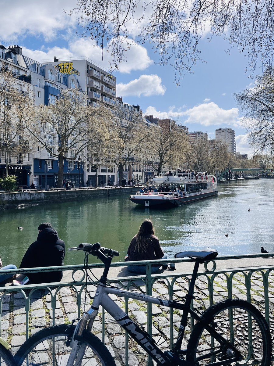 ✰ Weekend Poetry ✰ tweet media