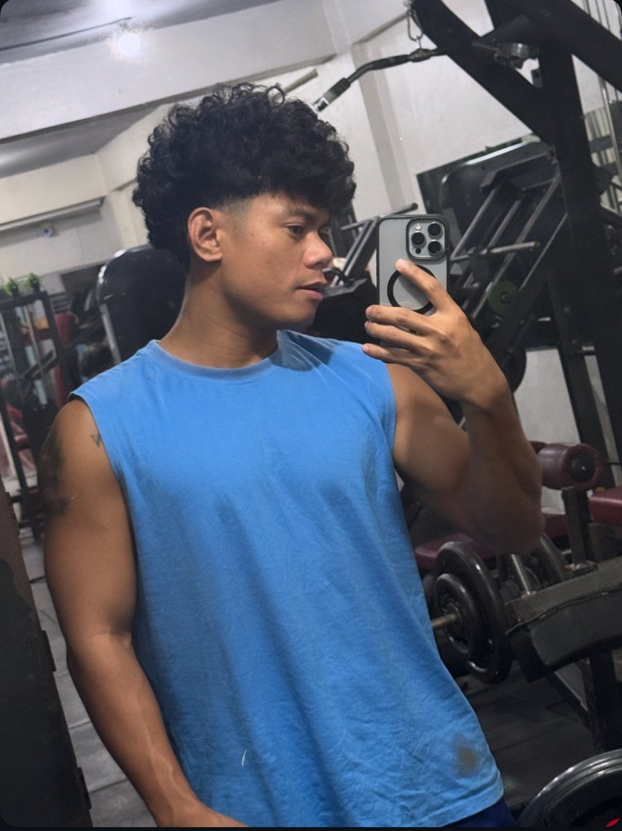 CurlyStud tweet media