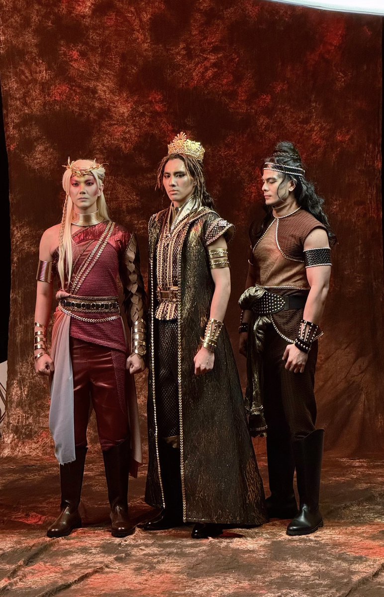 🔥ศึกครั้งใหญ่แห่งนาคพิภพกำลังจะปะทุ…
ตำนานที่ถูกเล่าขานกำลังจะถูกปลุกให้มีชีวิตอีกครั้ง เมื่อพลังแห่งศรัทธา ความรัก และชะตากรรม นำพาทุกชีวิตเข้าสู่มหาศึกที่ไม่มีผู้ใดหลีกเลี่ยงได้… 🐍✨

พบกับการรวมตัวของเหล่านักแสดง
ปีเตอร์แพน ทัศน์พล วิวิธวรรธ์
บิว จักรพันธ์ พุทธา
มาริลิน