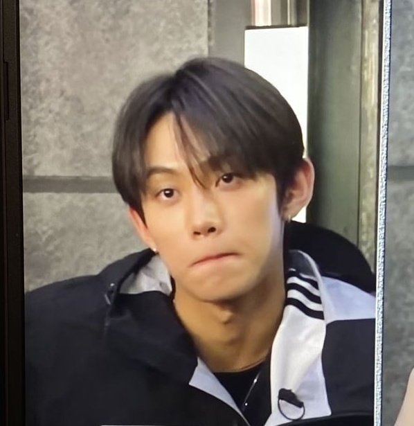 새깅woo진 tweet media