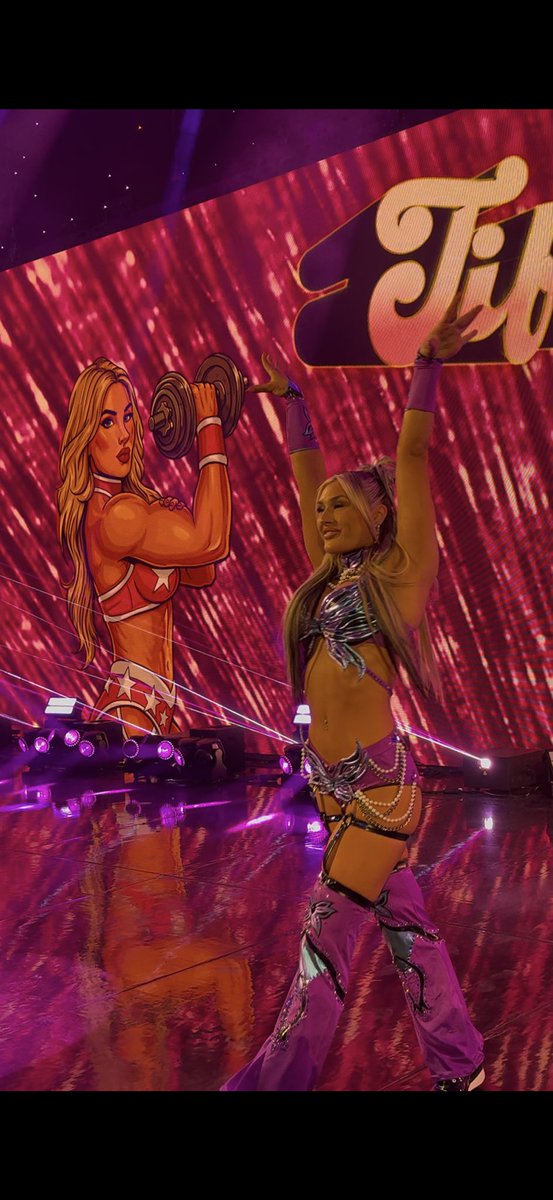 ♕тιƒƒүѕ_υиινєяѕє♕ tweet media