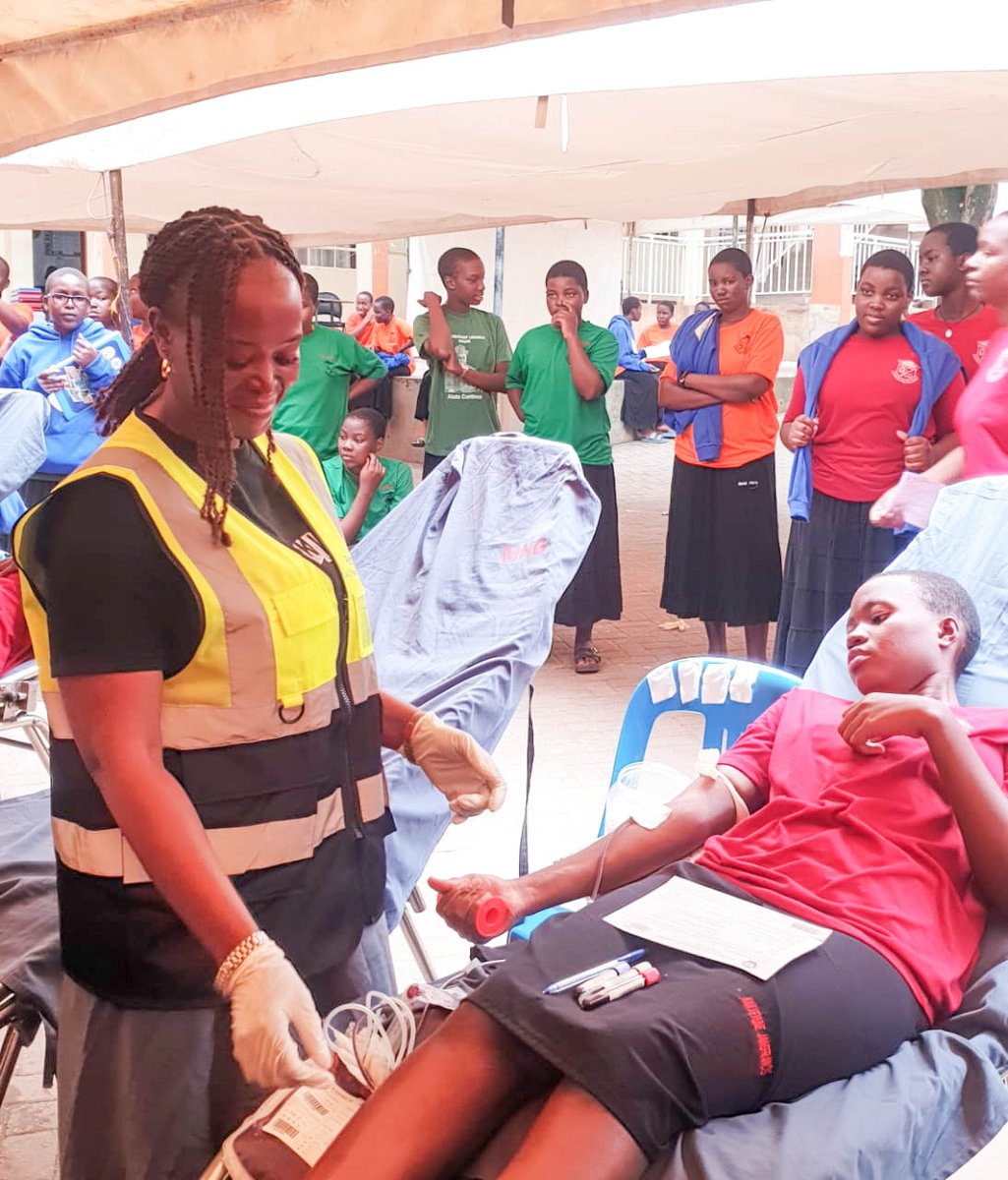 RotaryNalumunye's tweet photo. Day 2 of our Blood Donation Drive is happening today at Rubaga Girls’ School.💉🩸

Join us in this noble cause and be part of saving lives. Every single unit of blood can mean the difference between life and death for someone in need.🩸🆎🅰️🅱️🅾️

Come donate. Come give hope.
 Every unit counts. ❤️
#GiveBloodSaveLives #BloodDonation