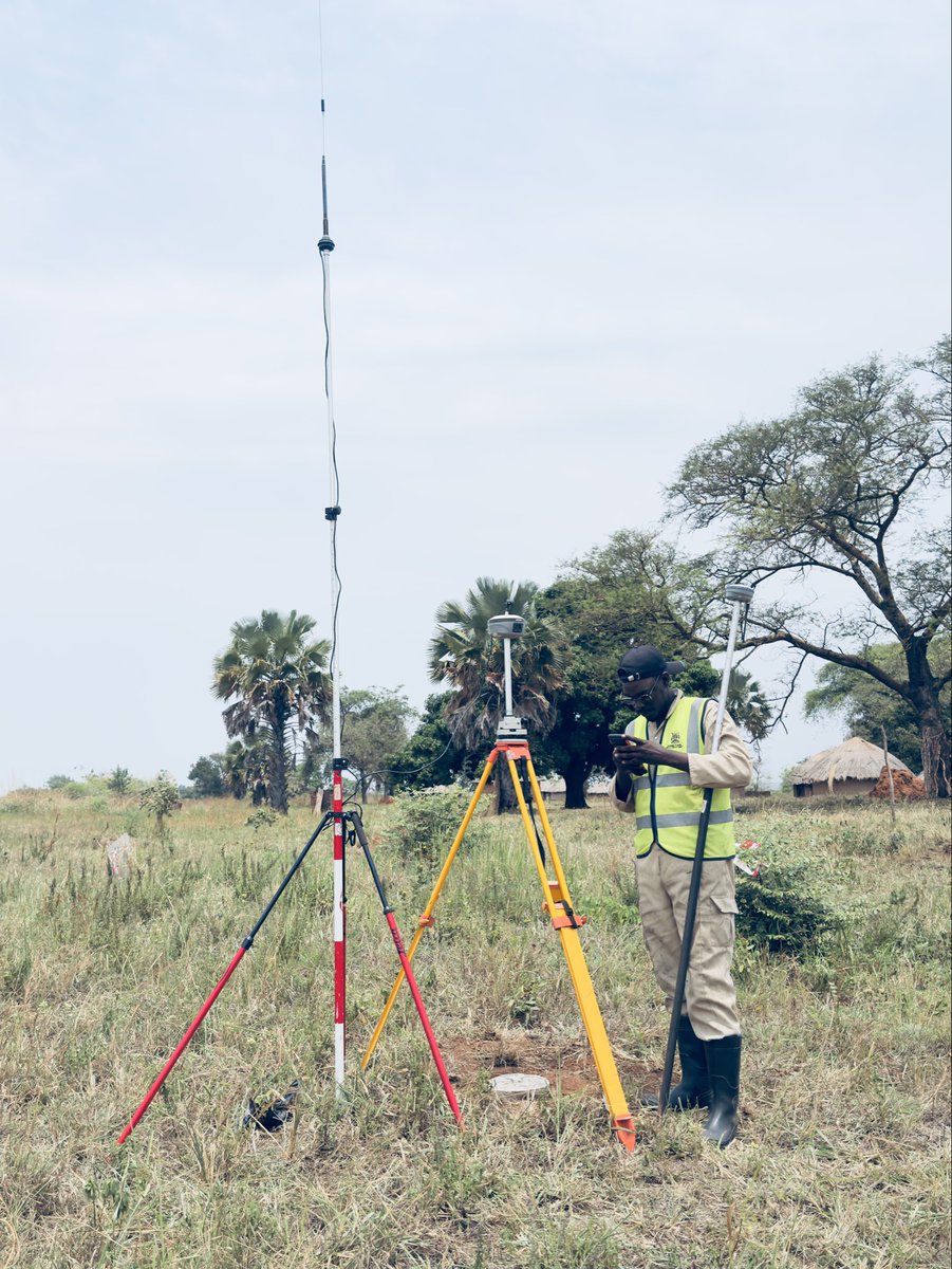 Trevour_'s tweet photo. How many kilometers are you willing to work? With such a set up, trust me field work becomes more easy to tackle 🤝🤝🤝 get your properties surveyed and documented today as well! https://t.co/UkxiogSxZh