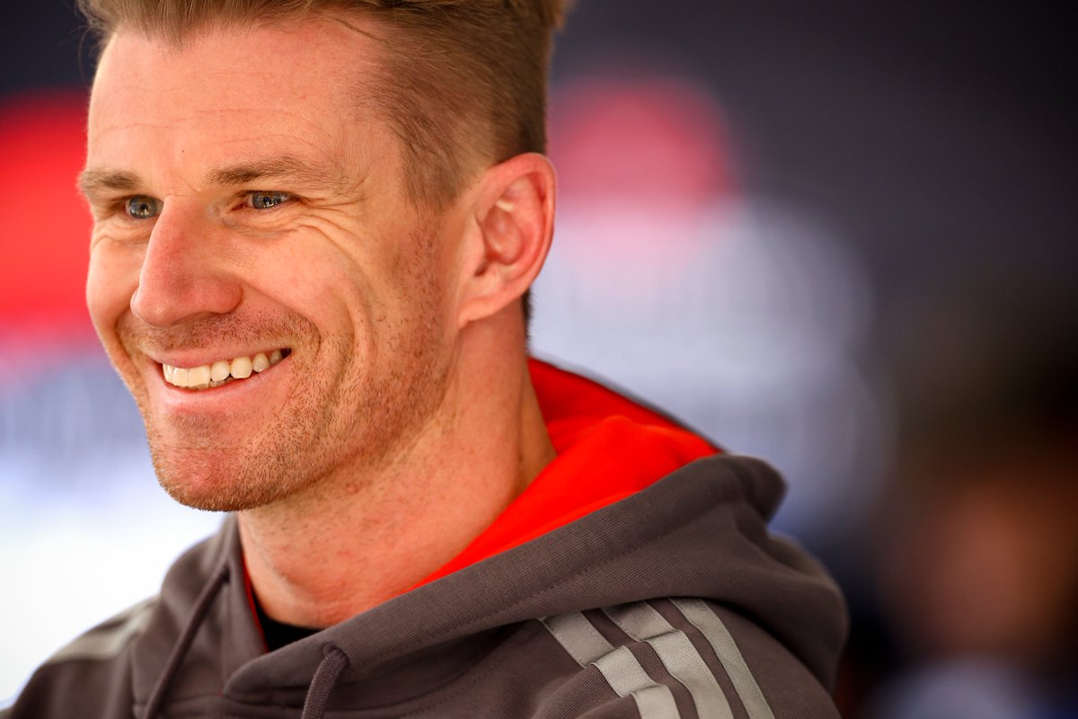 AdminByRequest tweet media