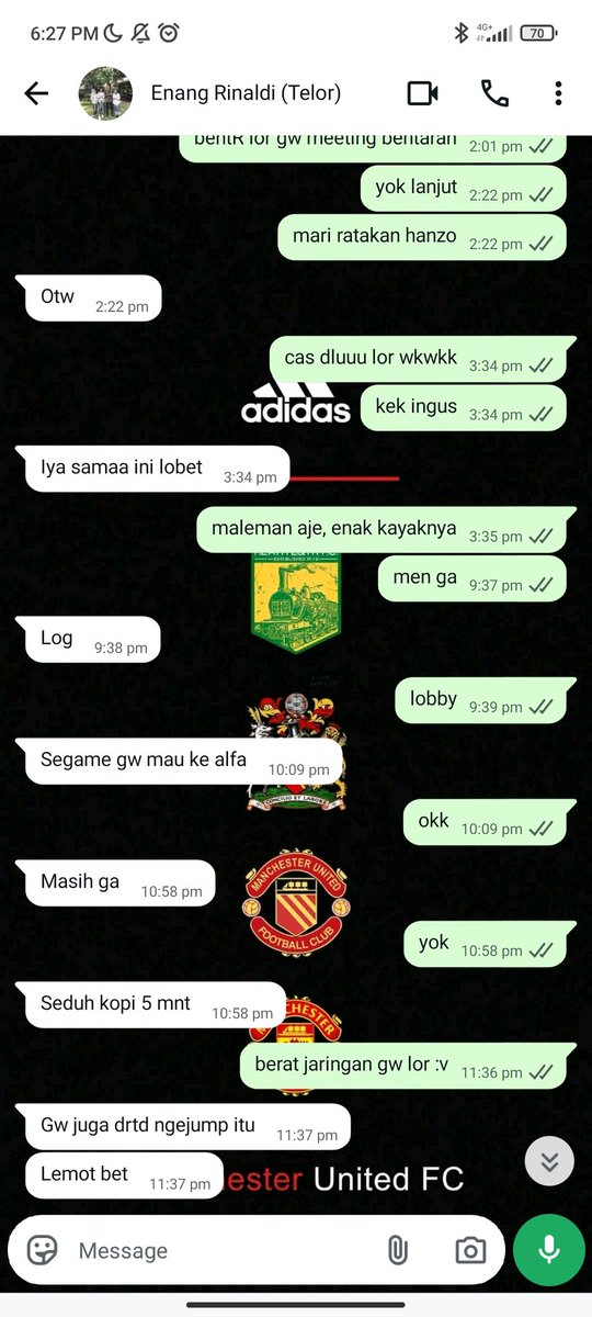 Reinchandra's tweet photo. kalau ga maen ya ngopi 🥴 https://t.co/mSUfamSmRE