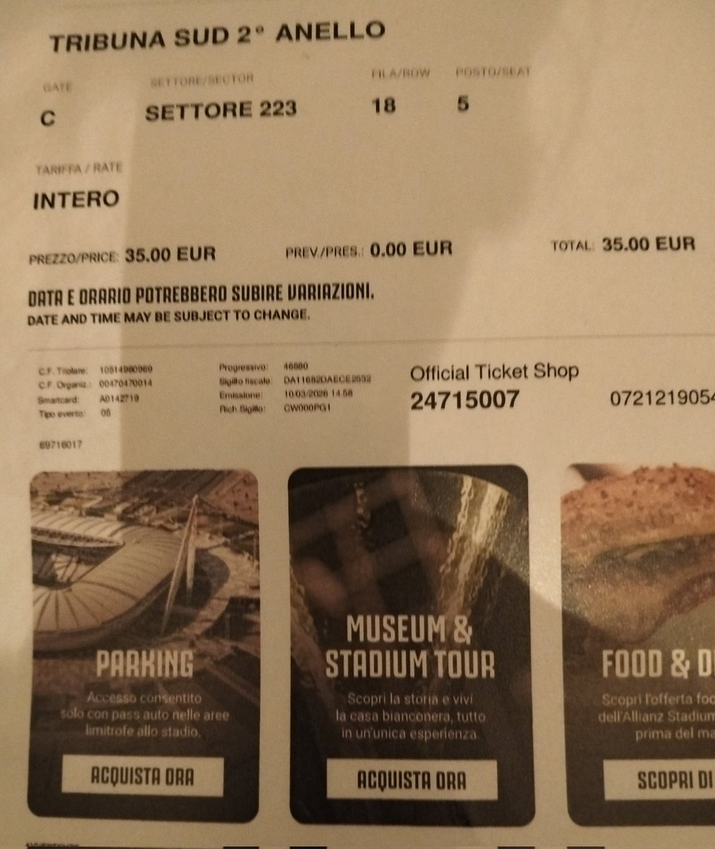 Sax Bianconero #iostoconLaJuventus tweet media