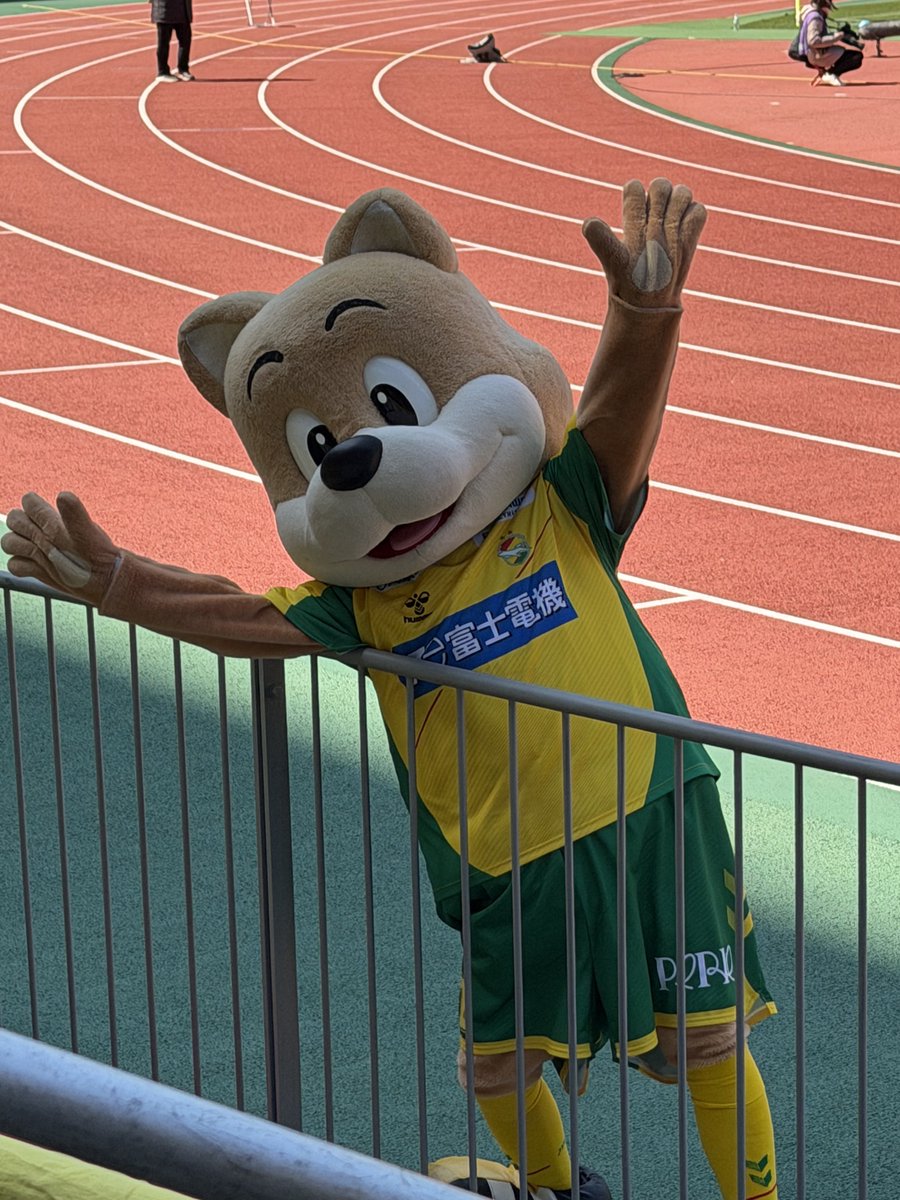 ᴋᴀɴᴀ 𝟷𝟹 👼 tweet media