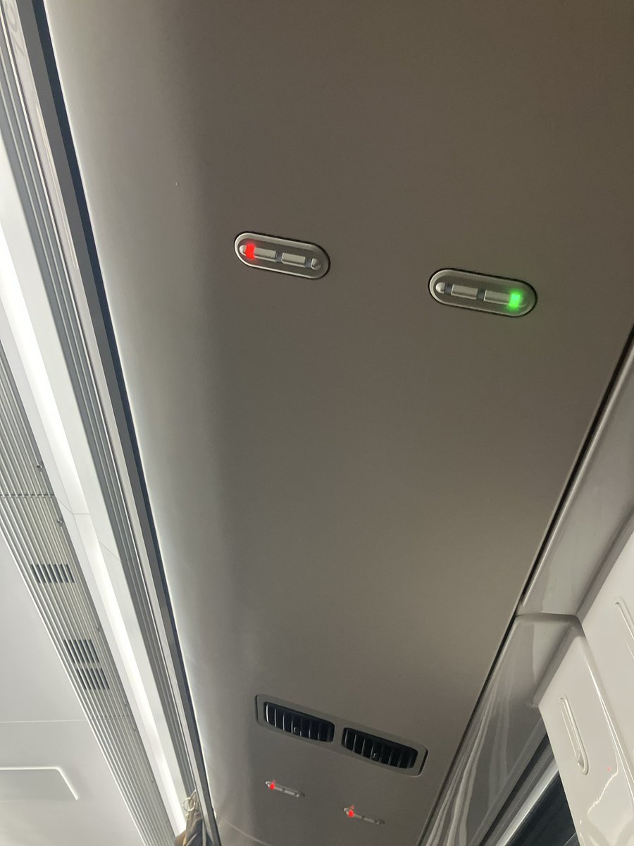 いつも思うんだけどｲﾒｰｼﾞだと空席が緑じゃない？