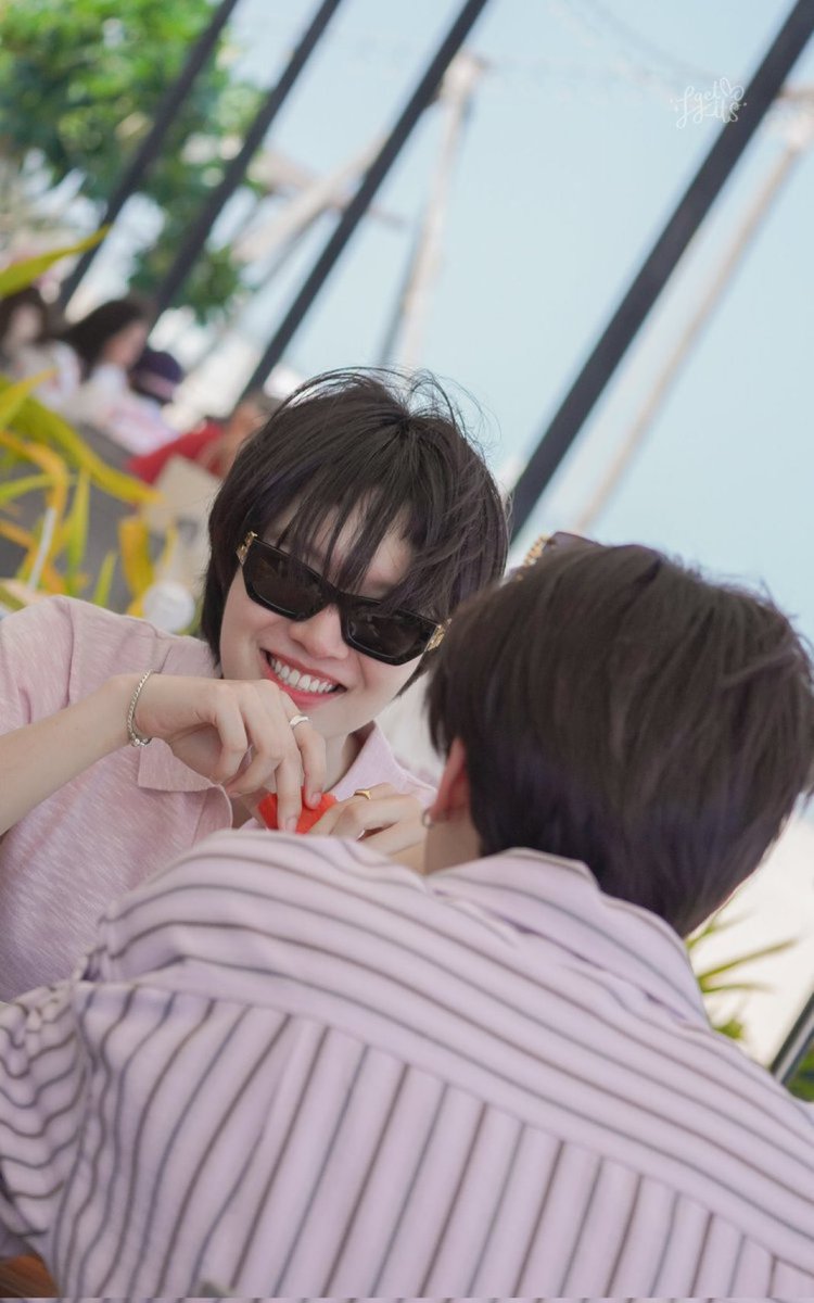 ชั้นเอ็นดูหน้าม้าลูกตัวเองไม่ไหว เหมือนแอบเอากรรไกรมาตัดหน้าม้าตัวเองเล่นตอนแม่ไม่อยู่ 😂😂😂😂😂