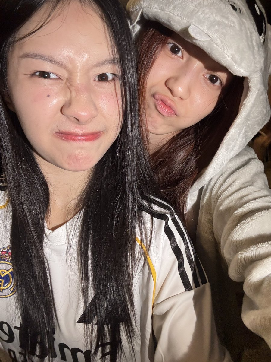 miwluvxnz's tweet photo. /ᐢ⑅ᐢ\   ♡   ₊˚  
꒰ ˶• ༝ •˶꒱       ♡‧₊˚    ♡
./づ~ :¨·.·¨:     ₊˚  
          `·..·‘    ₊˚   ♡ https://t.co/pts27mGQtf