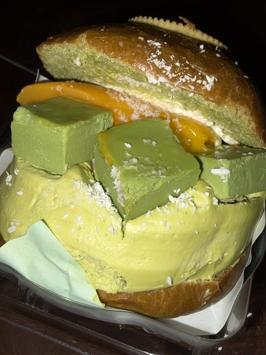 kittyovo tweet media