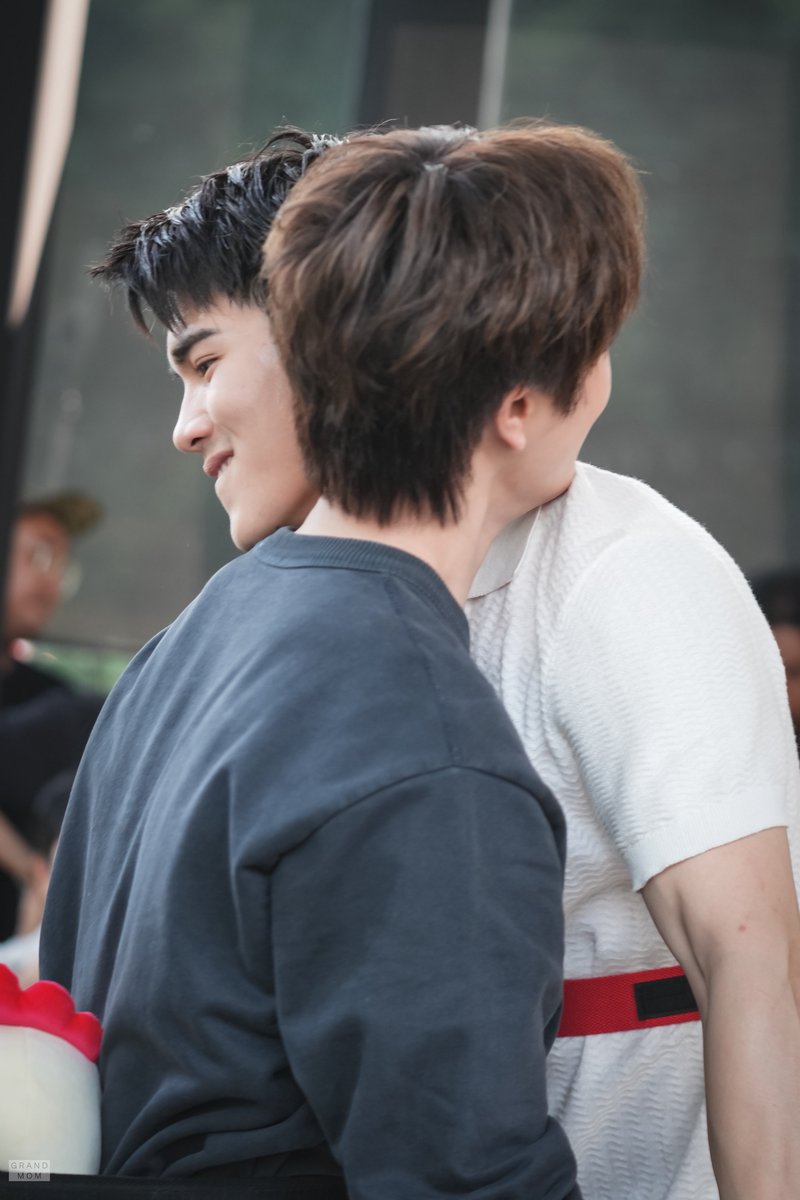 GrandMom tweet media