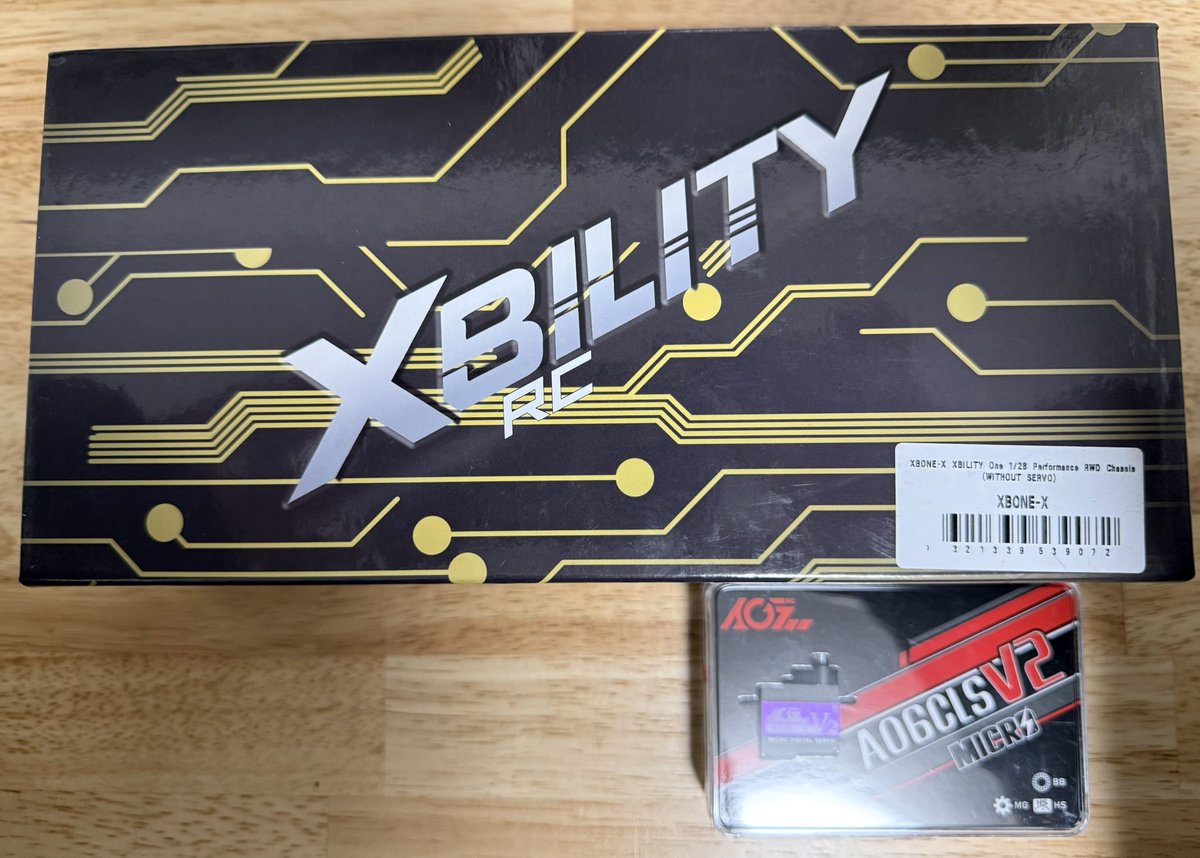 miosaho's tweet photo. 着弾、第ニ弾！
ついにシャーシが到着しました！
・XBILITY One
・AGF-RC マイクロサーボ https://t.co/rm0QbnMPN0
