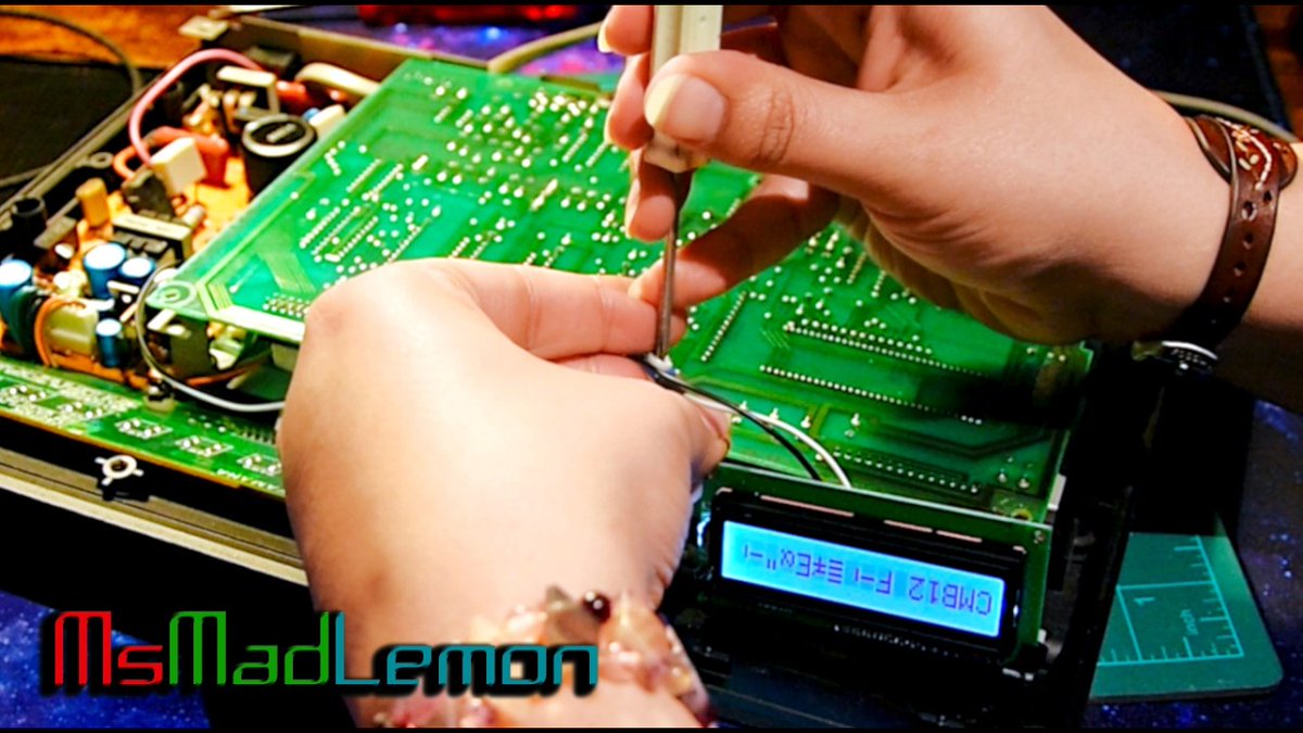 Ms Mad Lemon tweet media