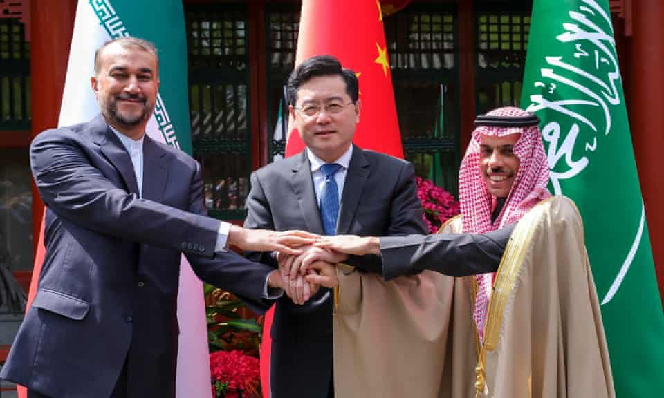 afshinrattansi's tweet photo. China🇨🇳 brought the gulf region a normalisation agreement between Saudi Arabia🇸🇦 and Iran, which ended regional rivalry and fostered a new era of stable cooperation.

The US🇺🇸 and Israel brought the gulf region unnecessary war and destruction, in an attempt to reignite the regional rivalry and spoil the peace. 

Where China brings stability and cooperation, Washington brings nothing but carnage.