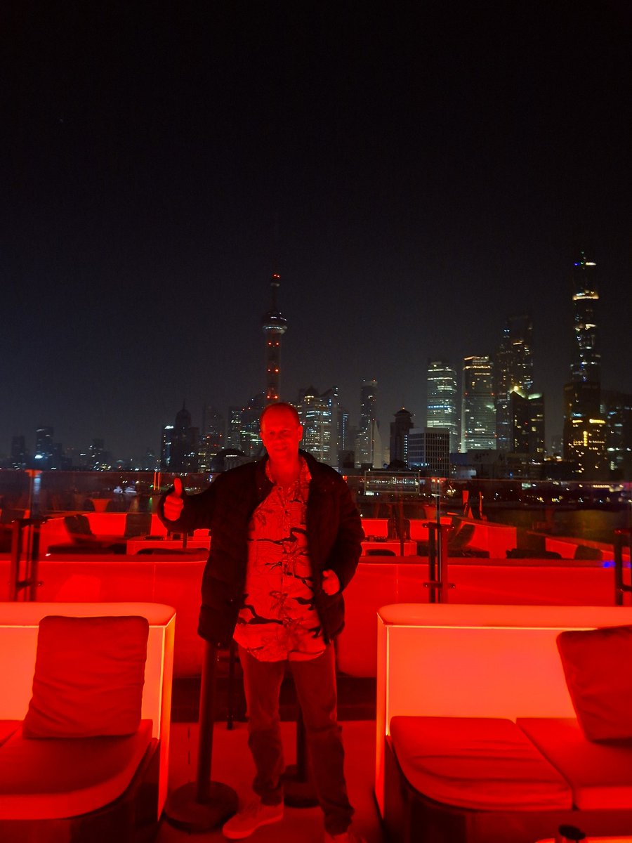 DenCrommenacker's tweet photo. Goodnight https://t.co/F1sRyid0xV