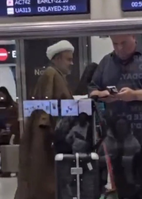 BREAKING: The Shia cleric who was filmed at Pearson International Airport in Toronto, arriving from Iran together with his family, has been identified as Hojjatoleslam Morteza Tayyebi. 

He has recently obtained Canadian citizenship. Unfortunately, the government of Canada is