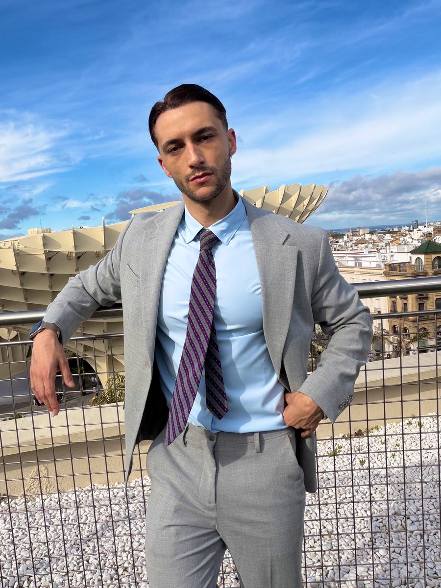 Titobast tweet media