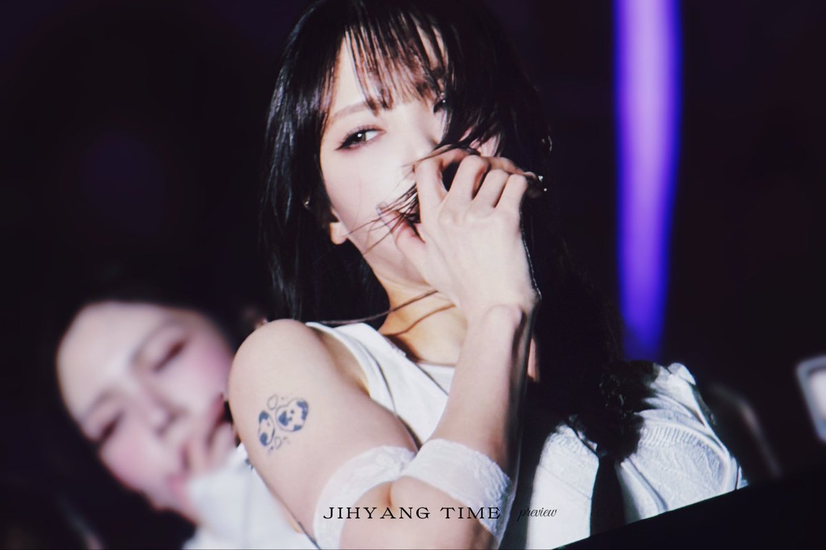 jihyangtime's tweet photo. 260314. 안녕 Melbourne music festival 프리뷰
근데 지향이 의상 왜 다른 분들이랑 달라요? 

#안녕_MELBOURNE #김지향 #jihyang #ジヒャン #dancer #댄서 https://t.co/6g9JlzfBDN