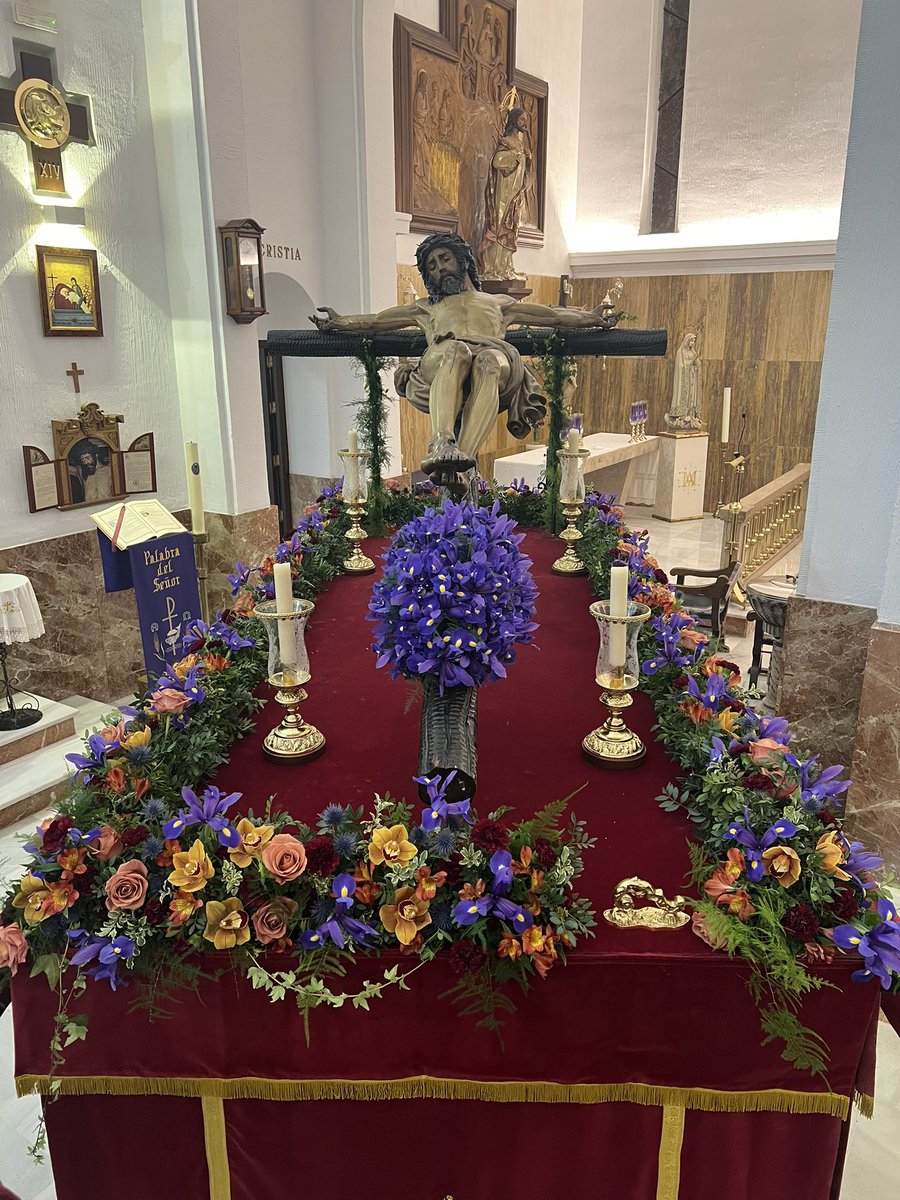 cristoconfianza's tweet photo. EL SANTÍSIMO CRISTO DE LA
CONFIANZA DISPUESTO PARA EL REZO DEL VÍA CRUCIS POR LAS CALLES DE SU BARRIO

En este sábado 14 de marzo, el Santísimo Cristo de la Confianza amanece entronizado para el rezo del Vía Crucis por las calles de la feligresía que tendrá lugar a las 21:00 h. https://t.co/Irhyn8xhpK