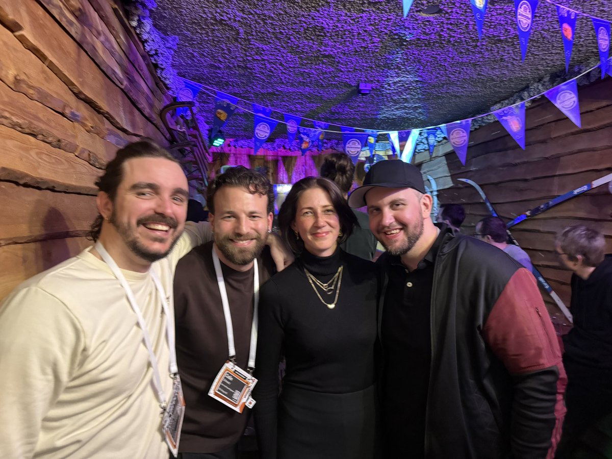 Alvaro アルバロ tweet media