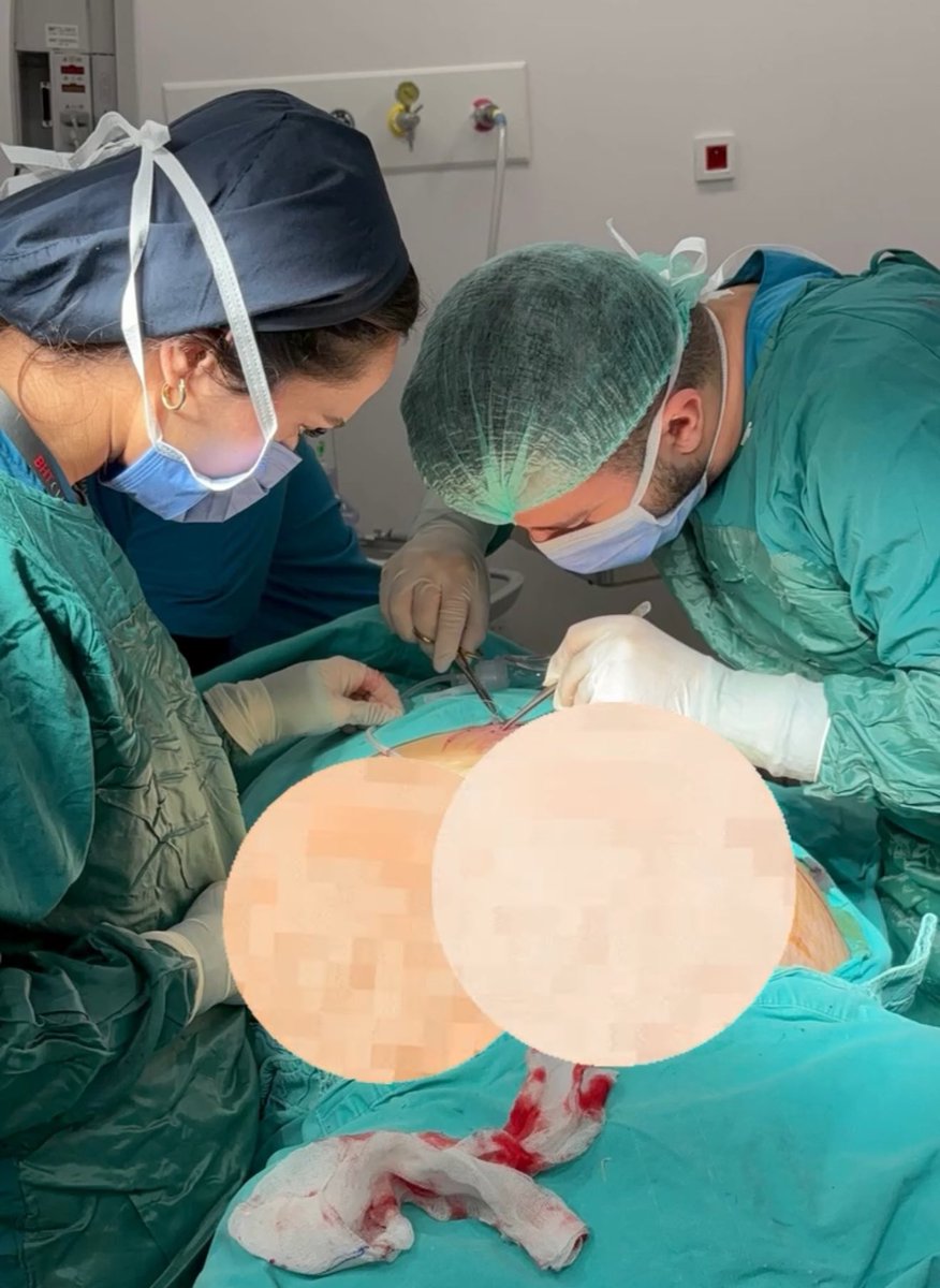 mn_gltkn's tweet photo. Şifa vermeye yemin edenlerin yolu kolay olmadı, hâlâ da değil.
Kutlu olsun 14 Mart ⚕️⚕️ https://t.co/Nxd2JuekqG