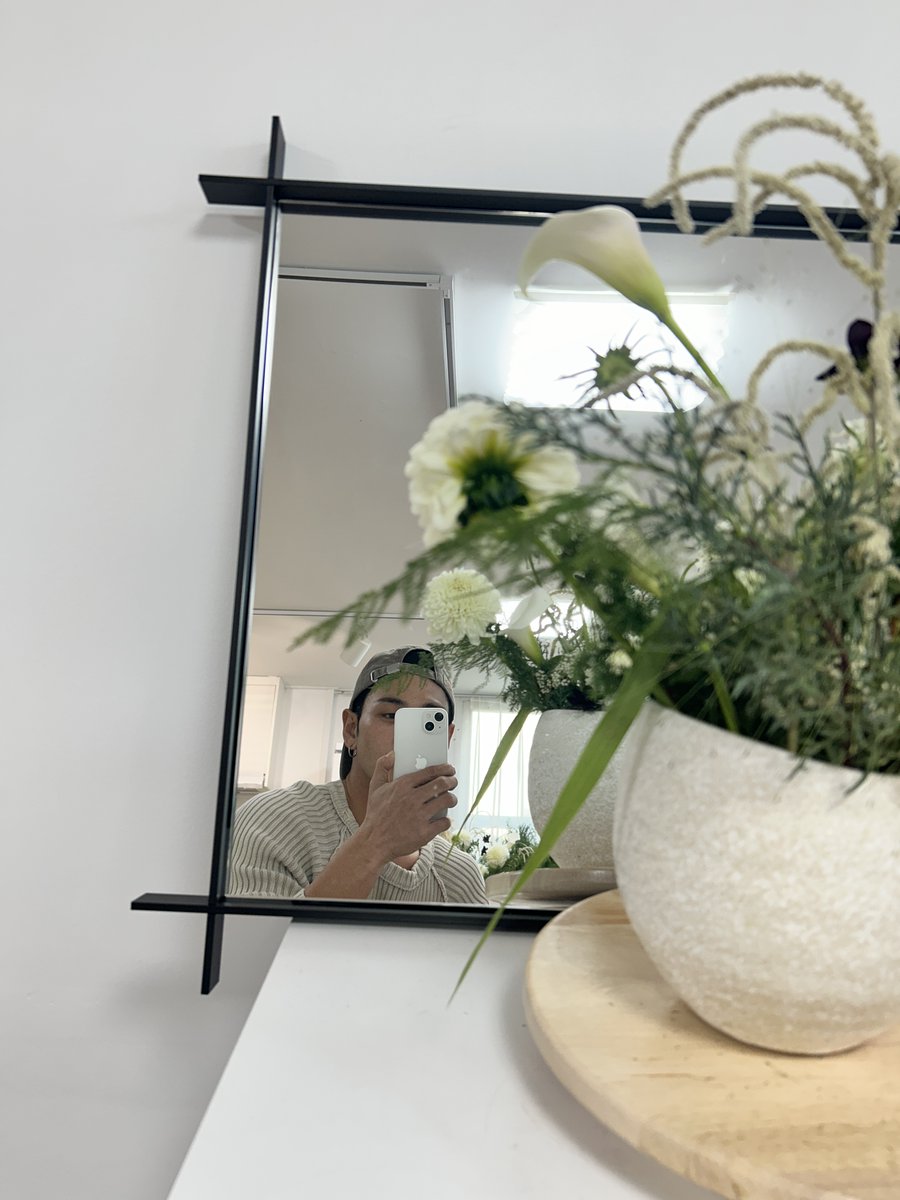 [#B_hind]

❤️🧡💛💚🩵💙💜

#백호 #강동호 #BAEKHO #KANGDONGHO #14th