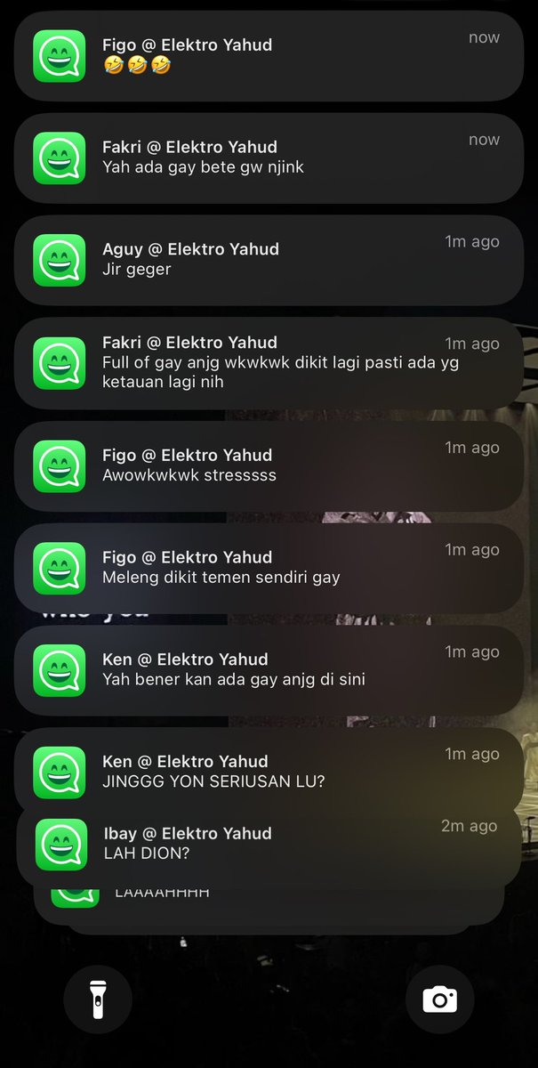 eventhoally's tweet photo. ⚠️ CW // homophobic, harsh words

ini notif hpnya paskal yang kebaca dory https://t.co/iiF6gIxwhe