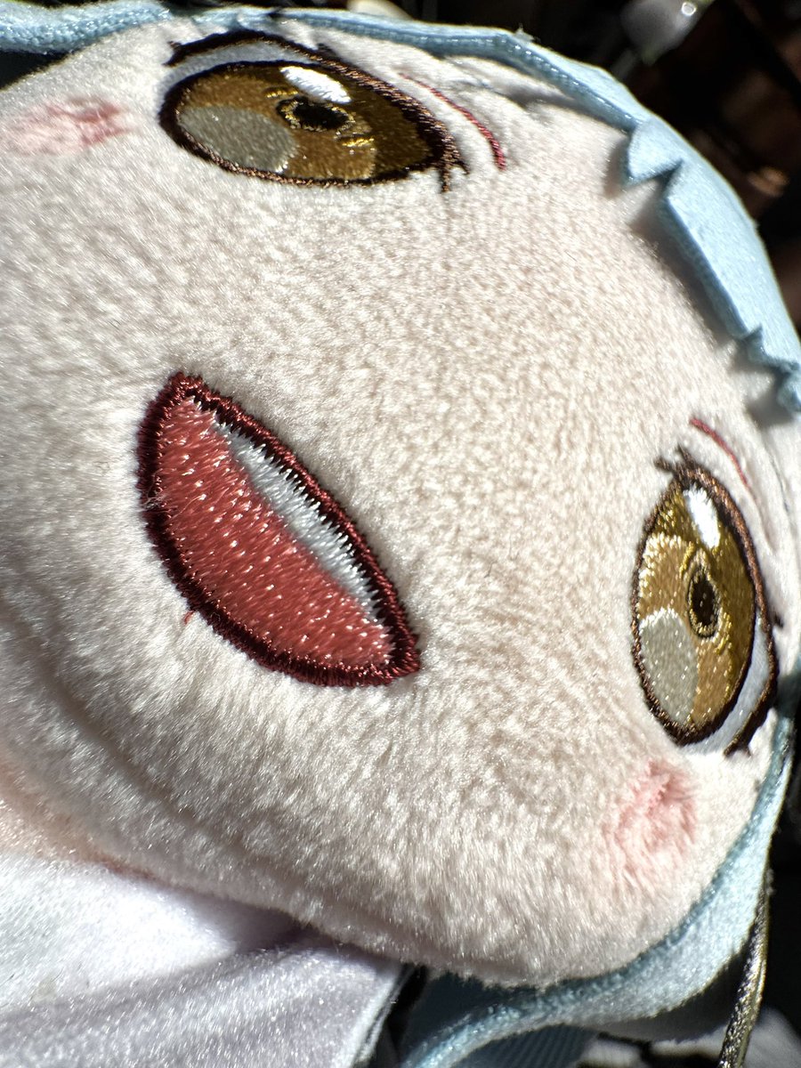 mondaystudio tweet media