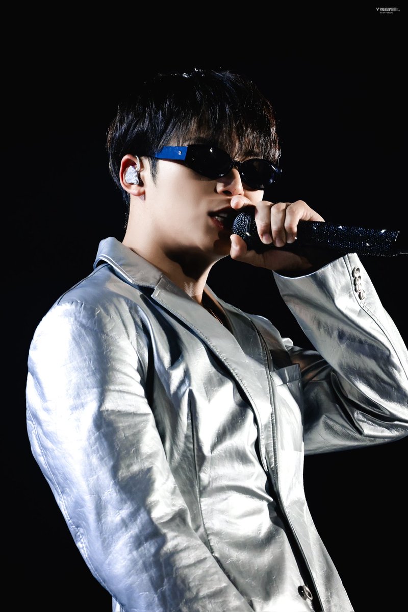 𝐏𝐡𝐚𝐧𝐭𝐨𝐦 𝟒𝟎𝟔 tweet media