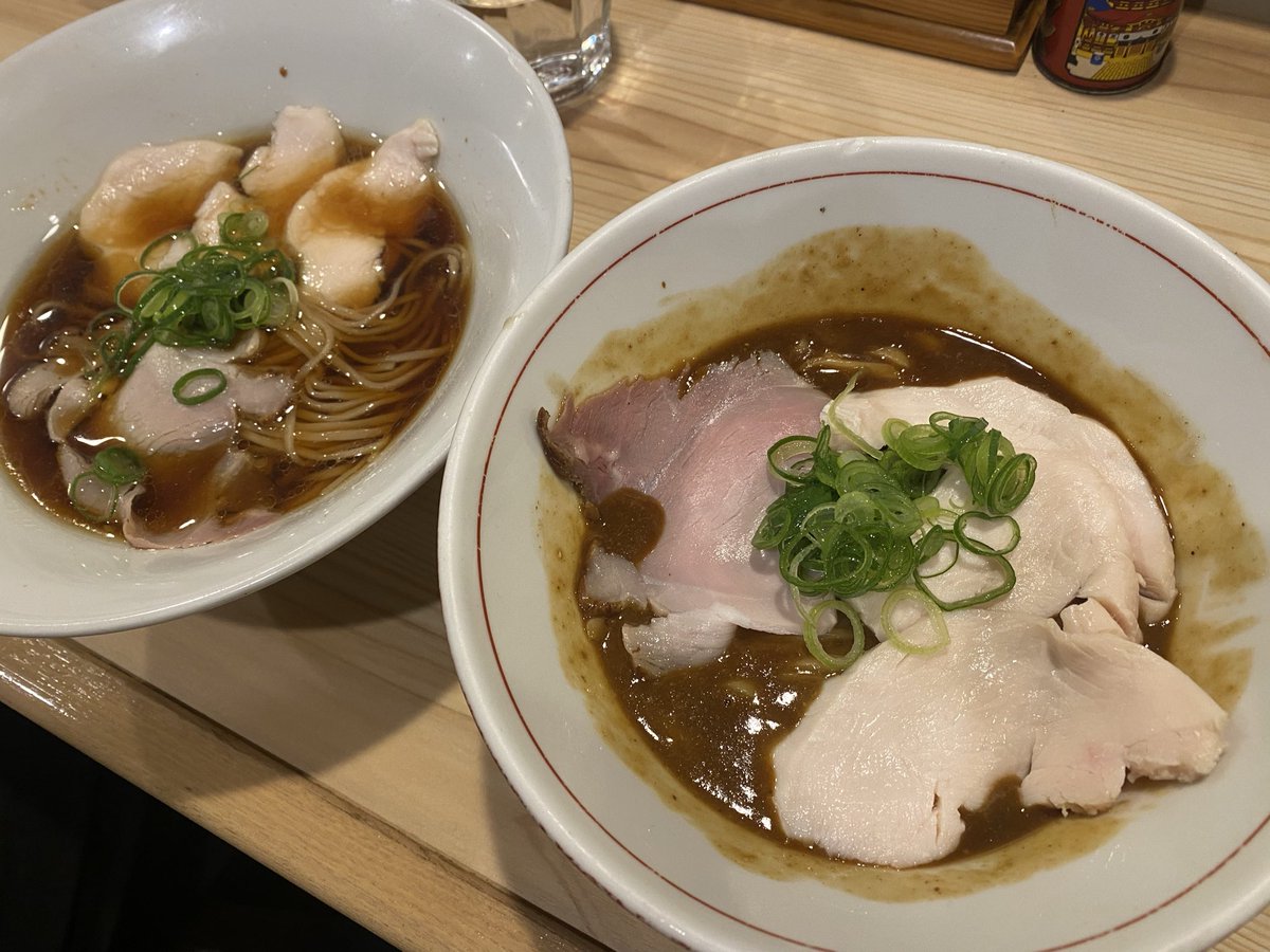 sabureha's tweet photo. 寿司 ラーメン サイコー https://t.co/vRma3Um5XD