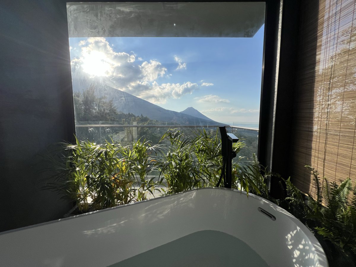 Jeremy Jones tweet media