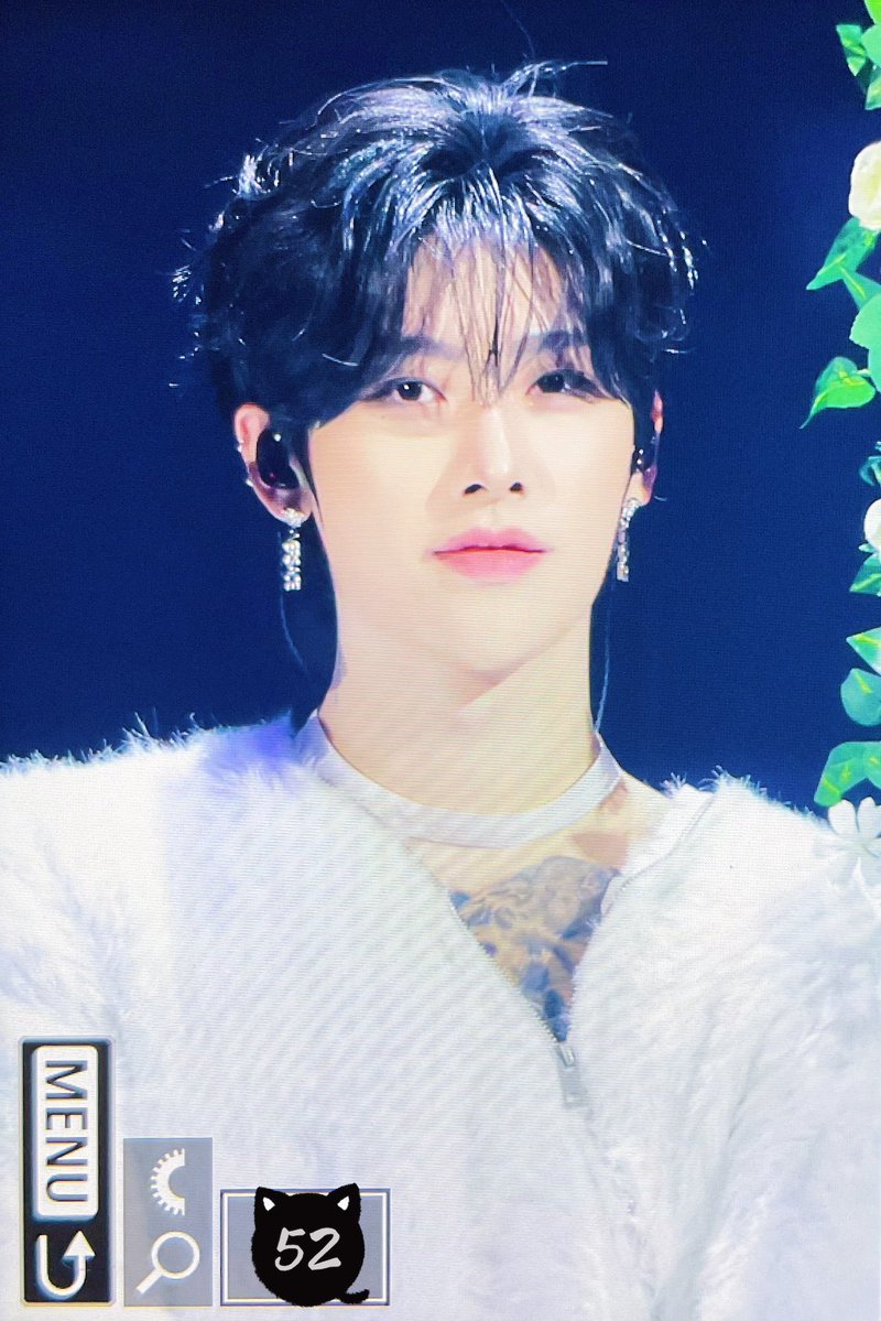 𝟱:𝟮𝟬 tweet media