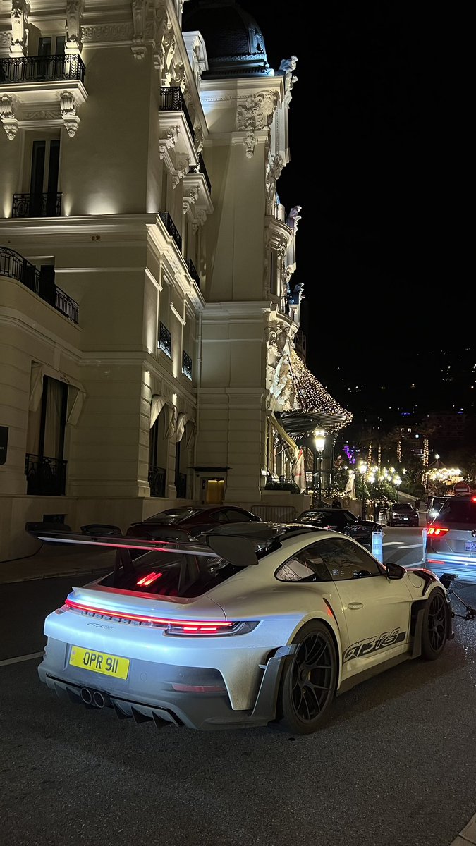 Elite Carsgasm tweet media