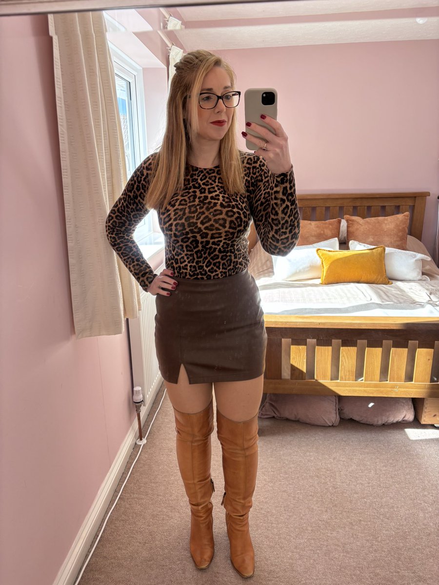 Lady Josie Glass tweet media