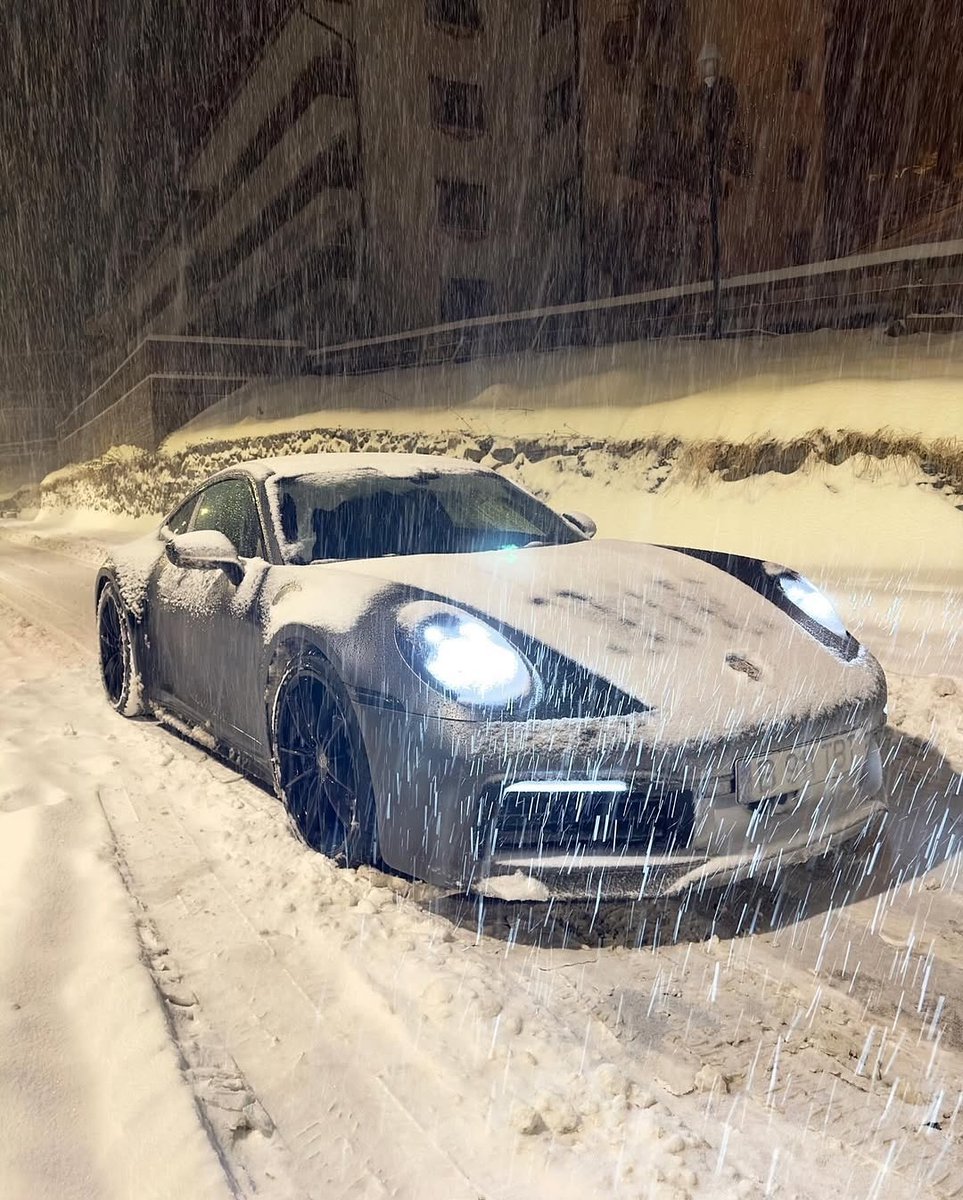 Elite Carsgasm tweet media