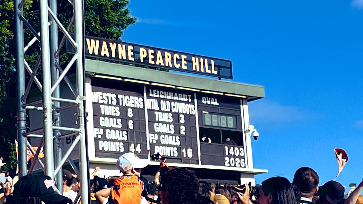 Tom Moth tweet media